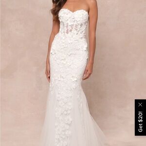 NWT Elegant White Strapless Floral Wedding Dress XL